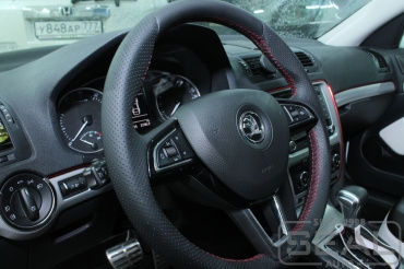 Skoda Octavia A5 Перетяжка руля