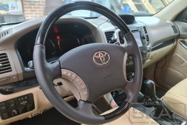 Toyota Land Cruiser Prado 120 Перетяжка руля и клаксона