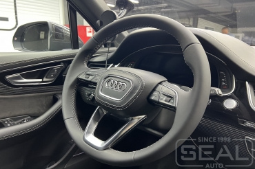 Audi Q7 ��������� ����