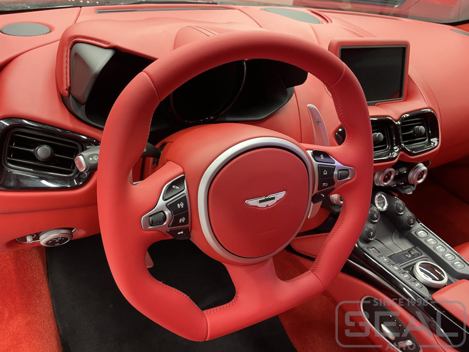 Aston Martin V12 Vantage Перетяжка руля| Автоателье СеалАвто | Москва