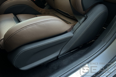 Mercedes AMG GT Перетяжка панелей сидений