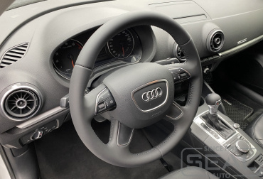 Audi A3 Перетяжка руля автомобиля