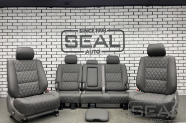 Toyota Land Cruiser 100 ��������� �������