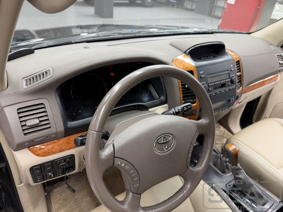 Toyota Prado 120 Перетяжка торпедо| Автоателье СеалАвто | Москва