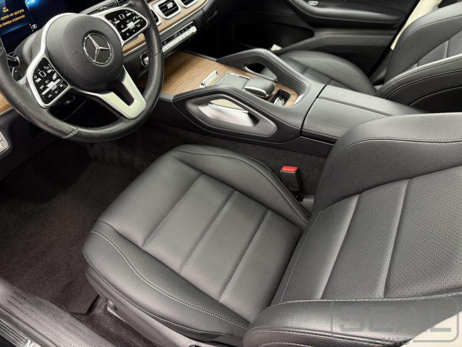 Mercedes GLE Замена обивки сиденья| Автоателье СеалАвто | Москва