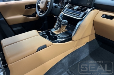 Toyota Land Cruiser 300 ��������� �������, ������� � ������� �������