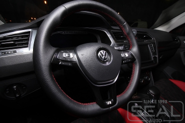 Volkswagen Tiguan II Перетяжка руля