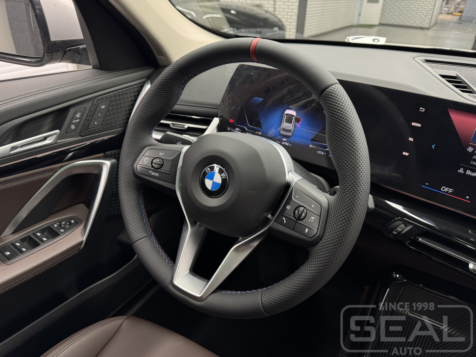 BMW X1 Установка подогрева руля с перетяжкой| Автоателье СеалАвто | Москва