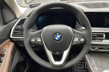 BMW Х5 (G05) Перетяжка руля автомобиля
