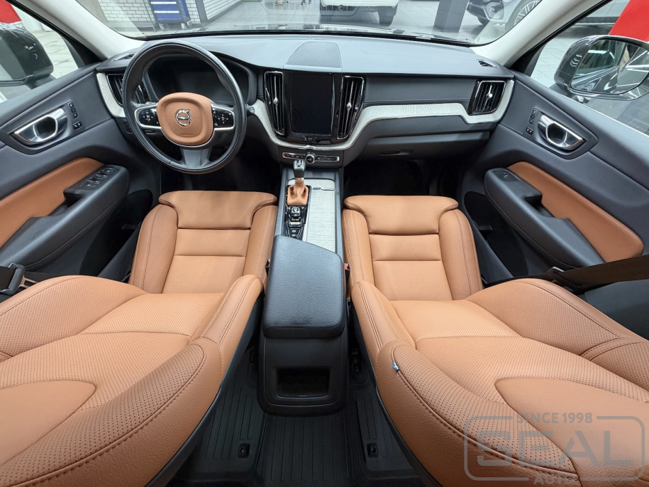 Volvo XC60 Перетяжка салона