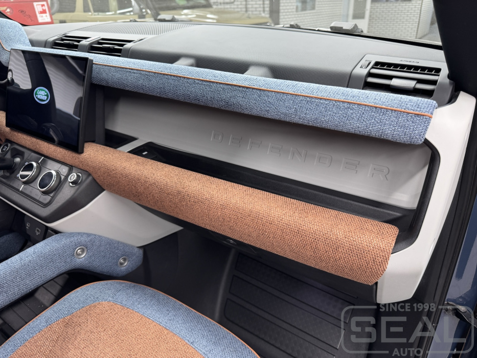 Land Rover Defender Перетяжка салона | Автоателье СеалАвто | Москва
