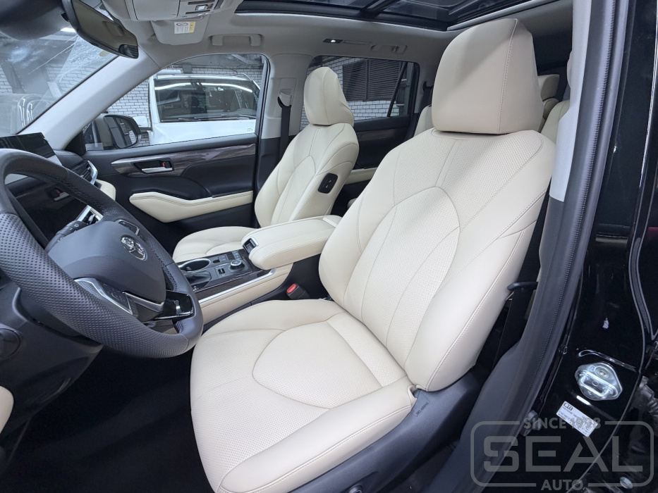 Toyota Highlander Перешив салона