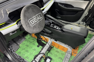 Geely Coolray Шумоизоляция автомобиля