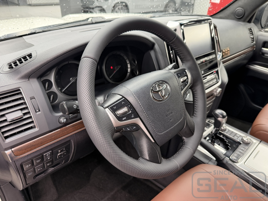 Toyota Land Cruiser 200 Перетяжка руля