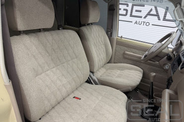 Toyota Land Cruiser 70 Перетяжка автомобиля | Автоателье СеалАвто | Москва