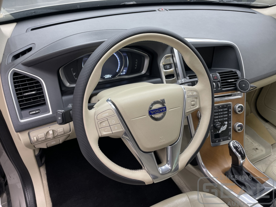 Volvo XC60 Перетяжка руля| Автоателье СеалАвто | Москва