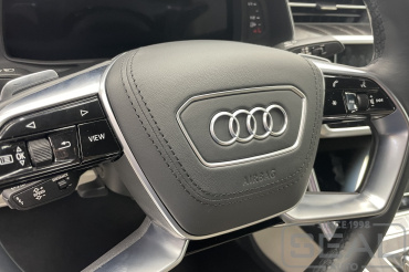 Audi A8 Перетяжка клаксона