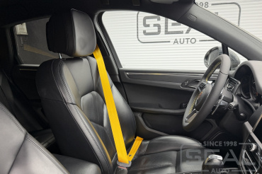 Porsche Macan Замена ремней безопасности