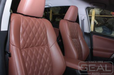 Toyota RAV 4 ��������� ������