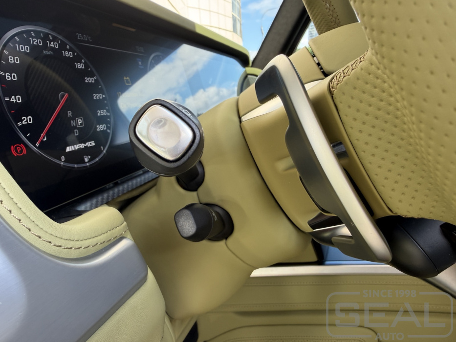 Mercedes Gelandewagen Перетяжка кожей салона | Автоателье СеалАвто | Москва