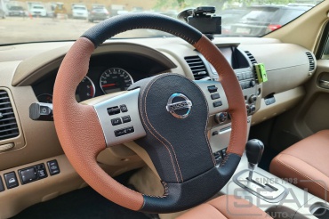 Nissan Pathfinder Перетяжка руля, клаксона и ручки кпп