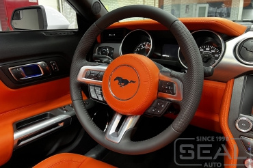 Ford Mustang Перетяжка руля и клаксона