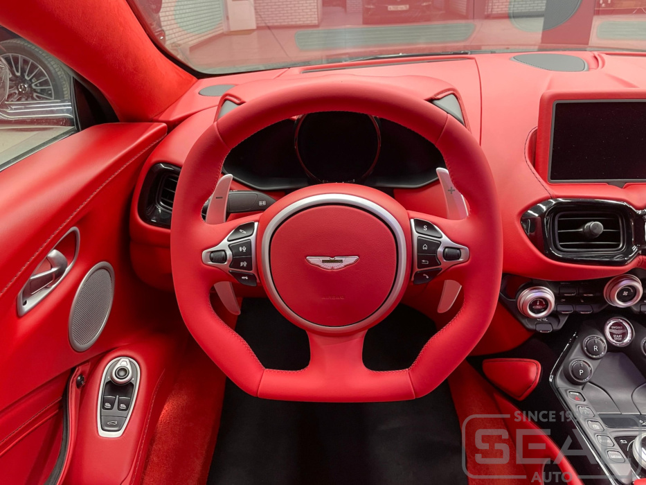 Aston Martin V12 Vantage Перетяжка руля| Автоателье СеалАвто | Москва