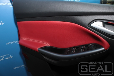 Ford Focus 3 Перетяжка дверных карт