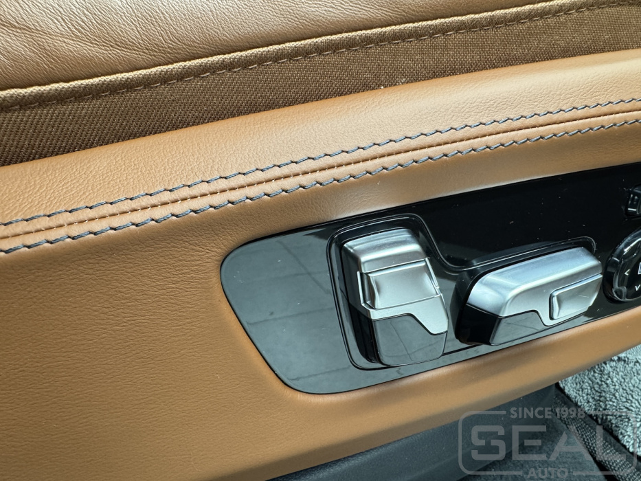 BMW X5 (G05) Перетяжка торпедо и панелей салона| Автоателье СеалАвто | Москва