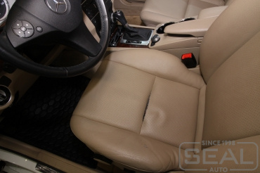 Mercedes GLK Ремонт кожи сидения