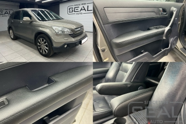 Honda CR-V Перетяжка подлокотников дверей и спинок кресел
