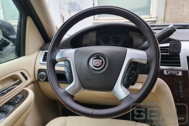 Cadillac Escalade Перетяжка руля