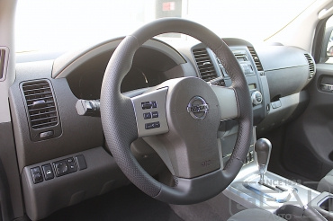 Nissan Pathfinder Перетяжка руля