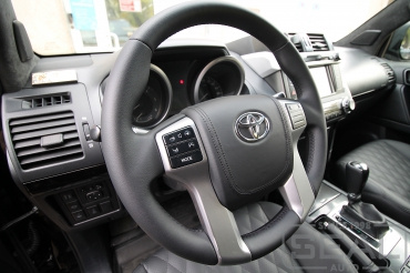 Toyota Land Cruiser Prado 150 Перетяжка руля и клаксона