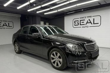 Mercedes С-class (W204) Ремонт обивки