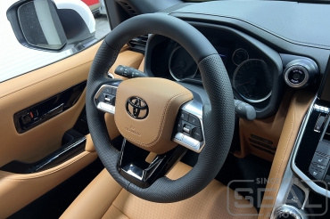 Toyota Land Cruiser 300 Перетяжка руля и клаксона