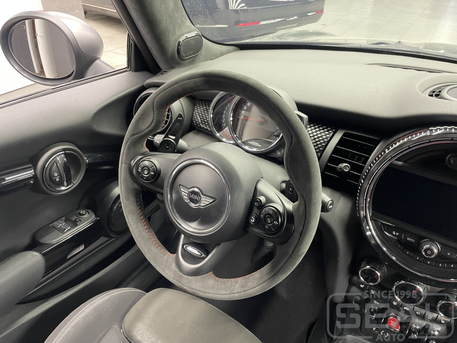 Mini Clubman Перетяжка руля алькантарой| Автоателье СеалАвто | Москва