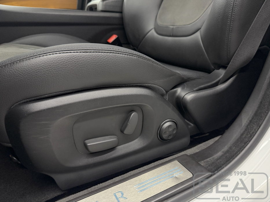 Jaguar XF Установка поясничного упора| Автоателье СеалАвто | Москва