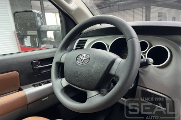 Toyota Tundra Перетяжка руля и ручки кпп
