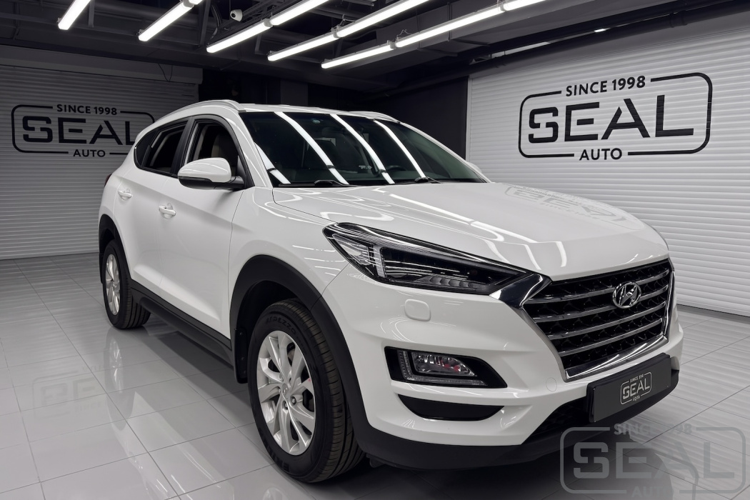 Hyundai Tucson в студии СеалАвто на услуге установка вентиляции сиденья 