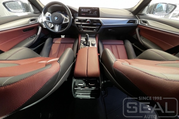 BMW 5-series G30 Перетяжка торпедо и кресел