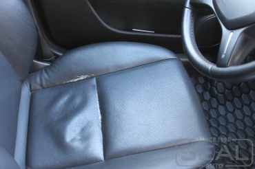 Mercedes C-klasse W204 Ремонт кожи сидения