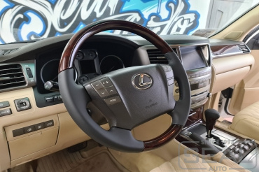 Lexus LX570 Перетяжка руля и ручек