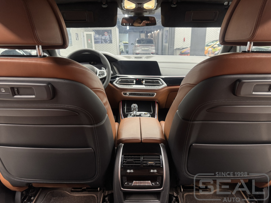 BMW X5 (G05) Перетяжка торпедо и панелей салона| Автоателье СеалАвто | Москва