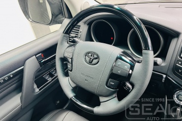 Toyota LC200 ��������� ���� � ��������