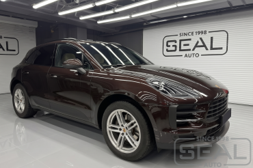 Porsche Macan Тиснение на подголовниках