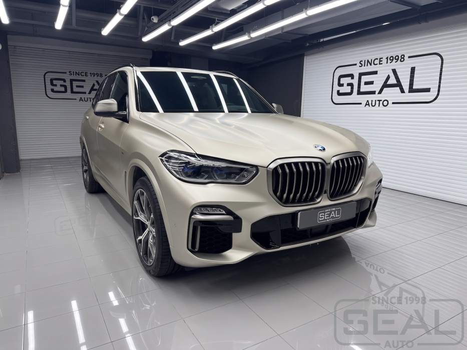 BMW X5 (G05) Перетяжка торпедо и панелей салона| Автоателье СеалАвто | Москва
