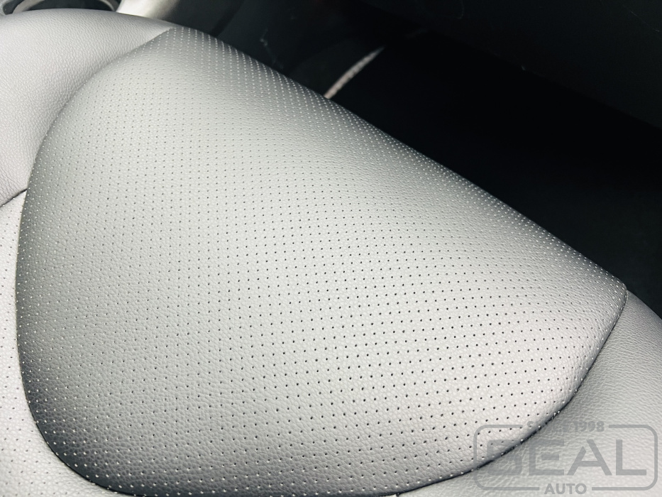 Toyota RAV 4 Перетяжка салона