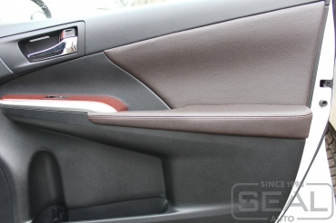 Toyota Camry XV50 Перетяжка дверных карт