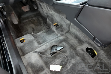 Volvo XC90 Химчистка пола